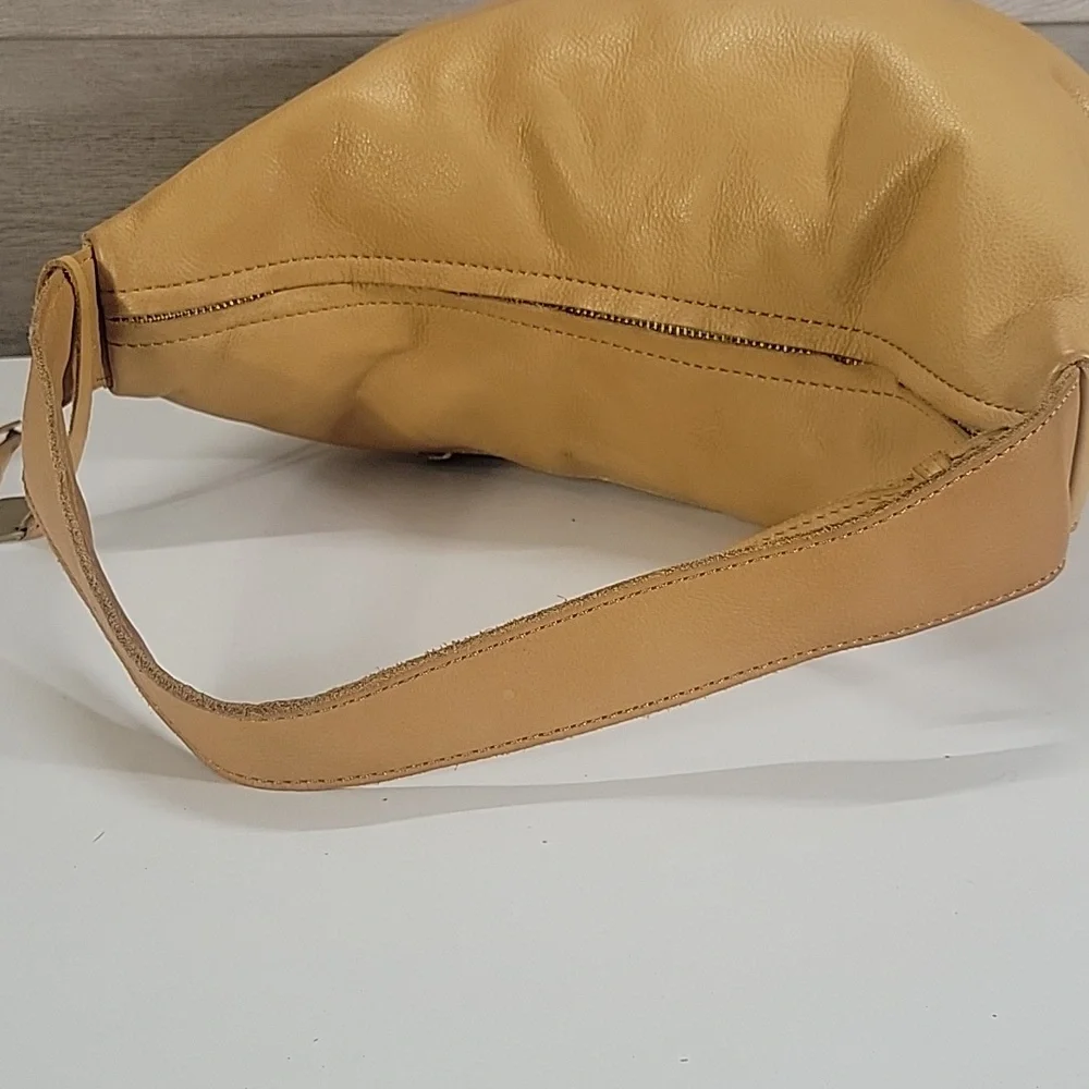 Margot Tan Leather Shoulder Bag